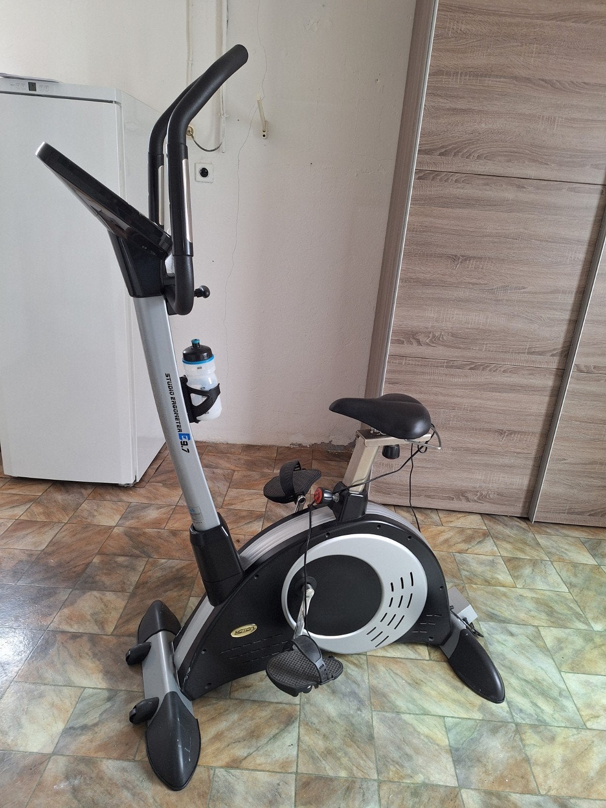 HOMETRAINER MOTION STUDIO ERGOMETER E 9.7, Sport en Fitness, Ophalen, Gebruikt, Hometrainer