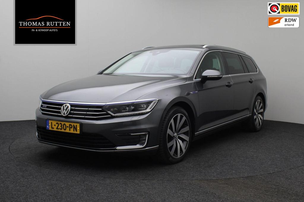 Volkswagen Passat Variant 1.4 TSI GTE Highline 2016 Panorama, Gebruikt, 4 cilinders, Automatische klimaatregeling, Hybride Elektrisch/Benzine