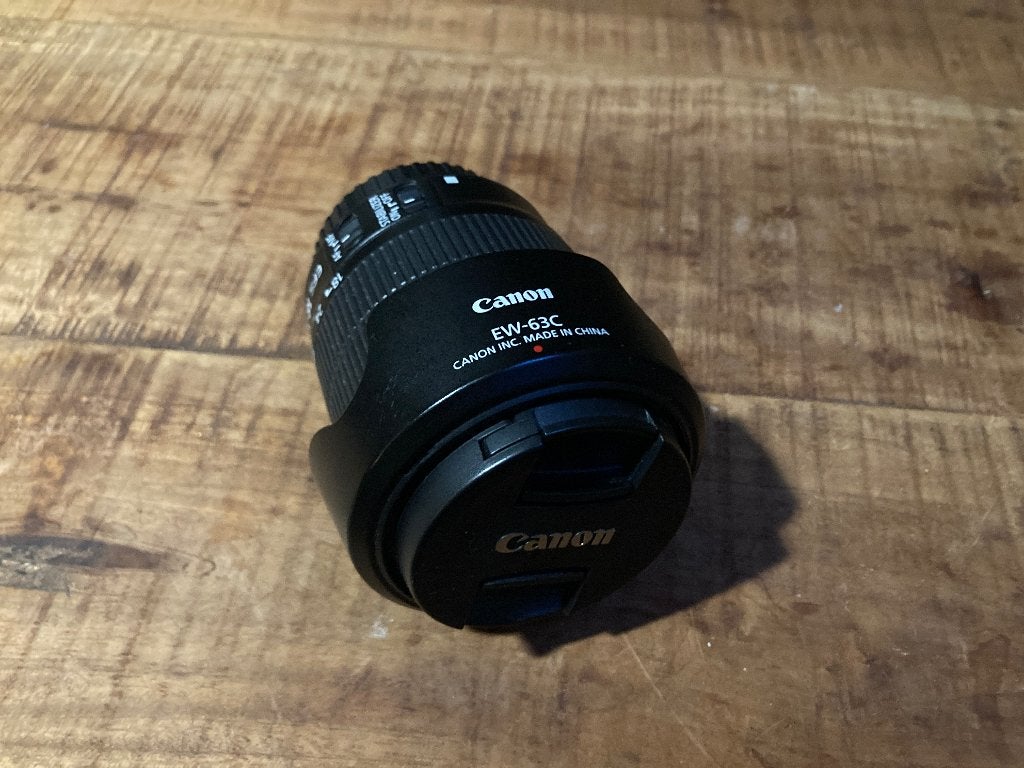 Canon EW-63C EFS 18-55mm Macro Lens, Gebruikt, Canon, 18 mm, Macrolens