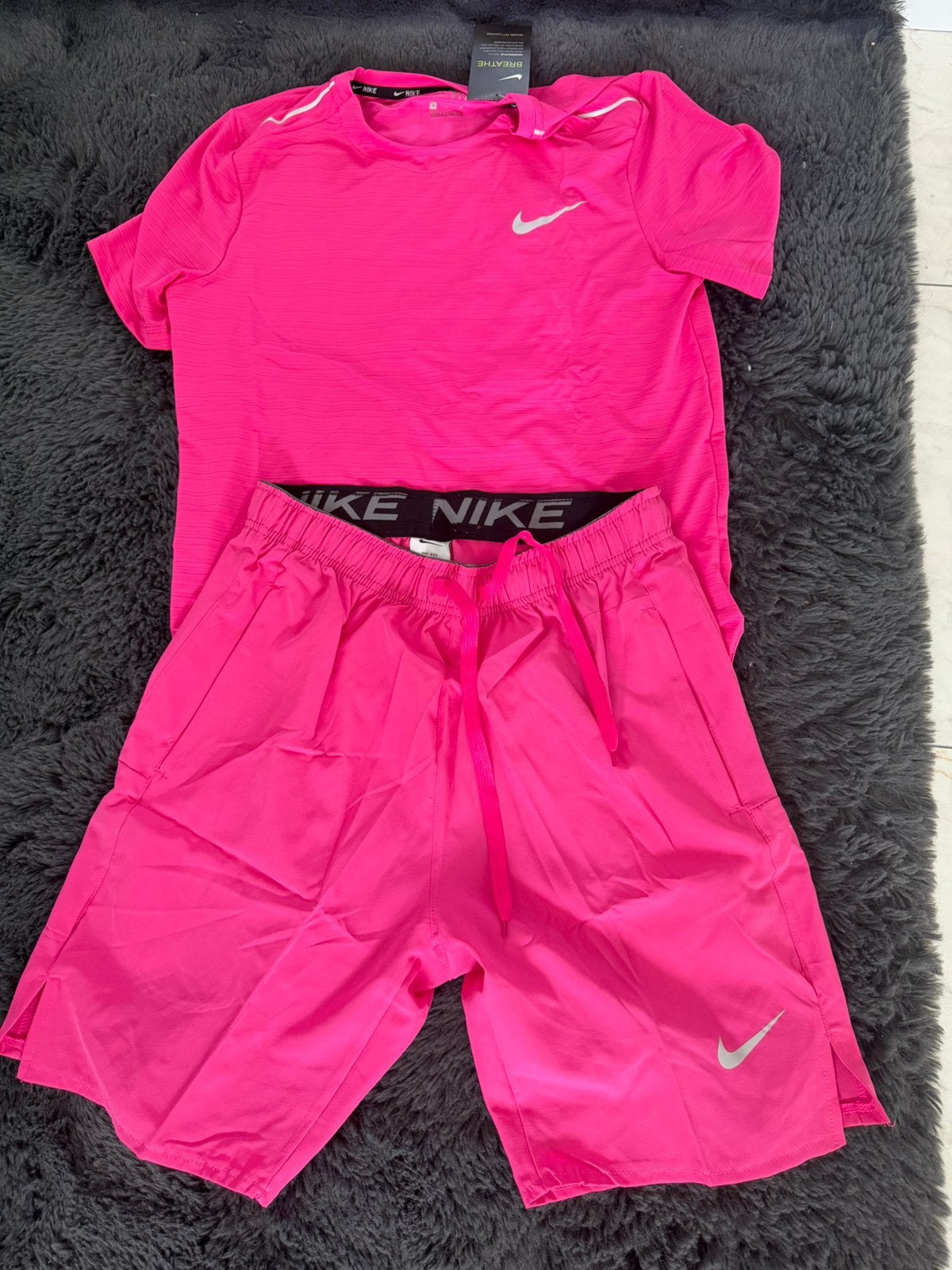 Nike dri-fit, Maat 48/50 (M), Ophalen of Verzenden, Zo goed als nieuw, Roze
