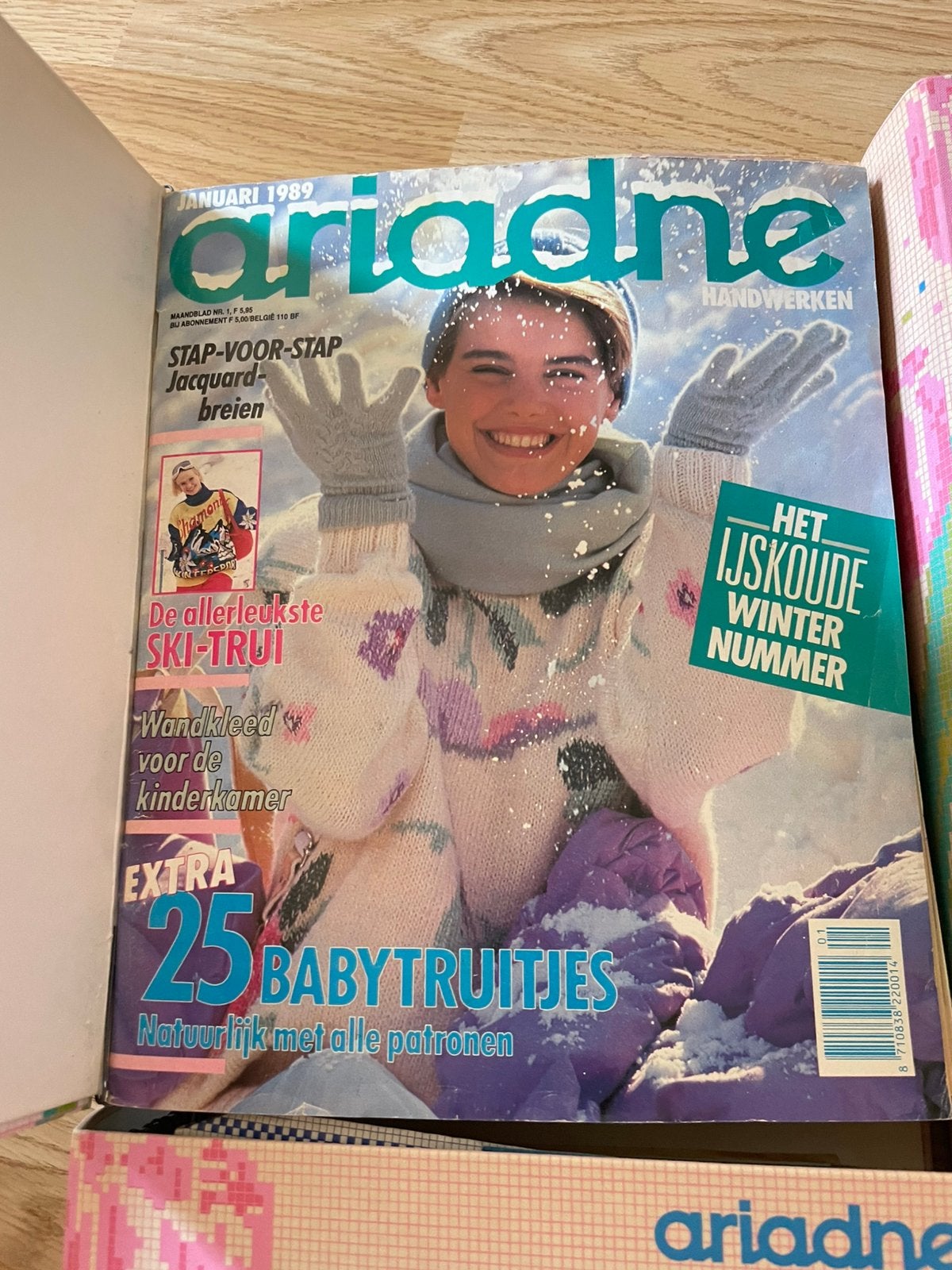 Ariadne 4 complete jaargangen 80’s, Boeken, Ophalen, Zo goed als nieuw