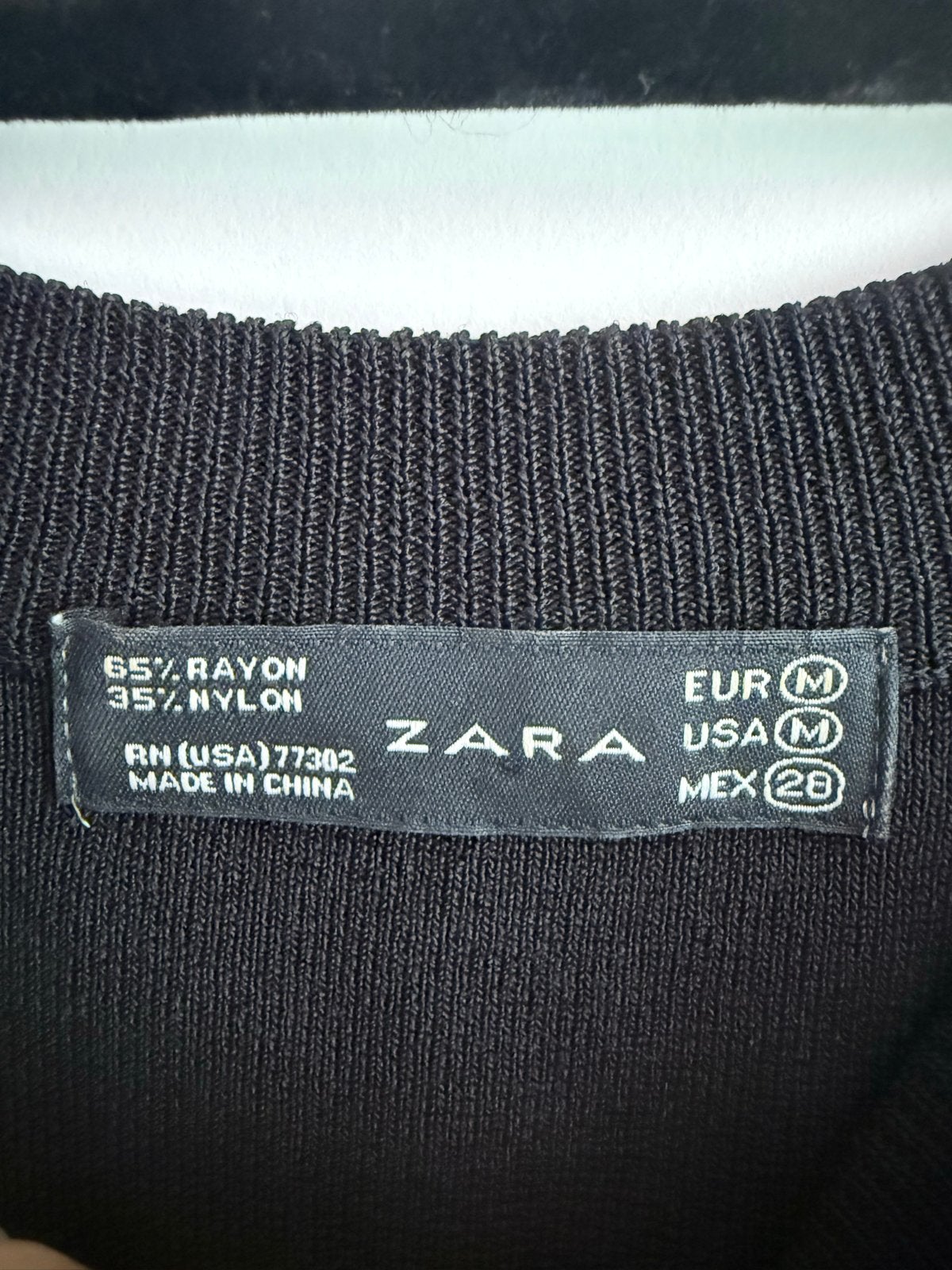 Zara Zwart Mouwloos Topje met Kralen - Maat M, Kleding | Dames, Maat 38/40 (M), Zwart, Ophalen of Verzenden, Zo goed als nieuw