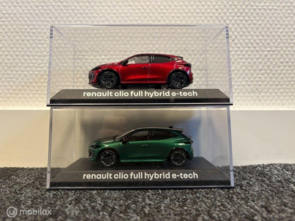Miniatuur Renault Clio VI full hybrid e-tech 1:43, Nieuw, Ophalen of Verzenden