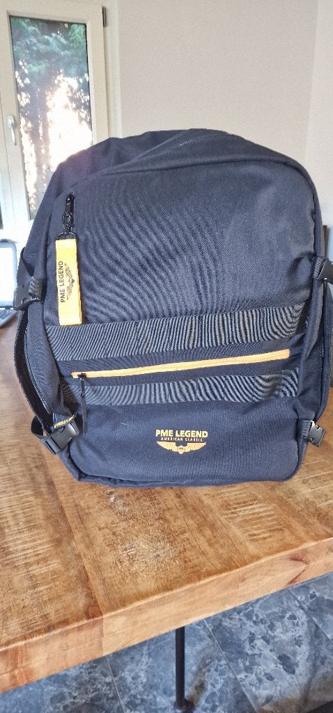 PME legend rugtas, 40 cm of meer, Nieuw, Ophalen of Verzenden, Waterdicht