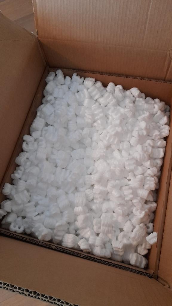 Gratis schuimpjes, Ophalen of Verzenden, Zo goed als nieuw, Overige materialen