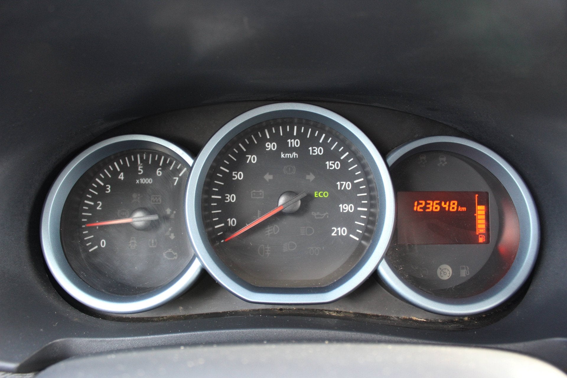 Dacia Lodgy 1.2-16V Stepway TCe "Limitée" 7 Persoons, Auto's, Voorwielaandrijving, Stof, Gebruikt, Zwart
