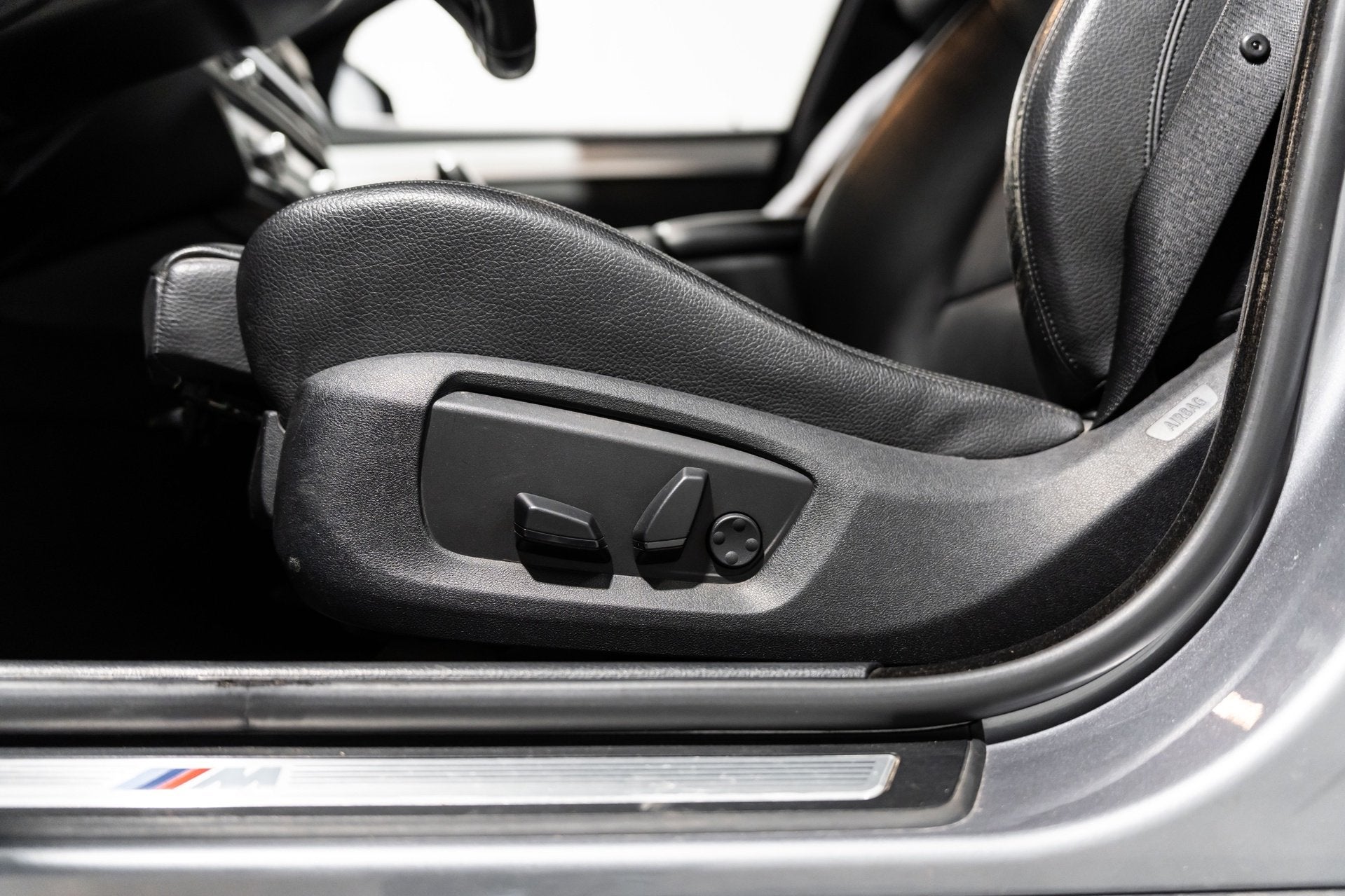 Foto 21 van BMW 5-serie High Executive M Sport | HUD | ACC | Leder | Aut