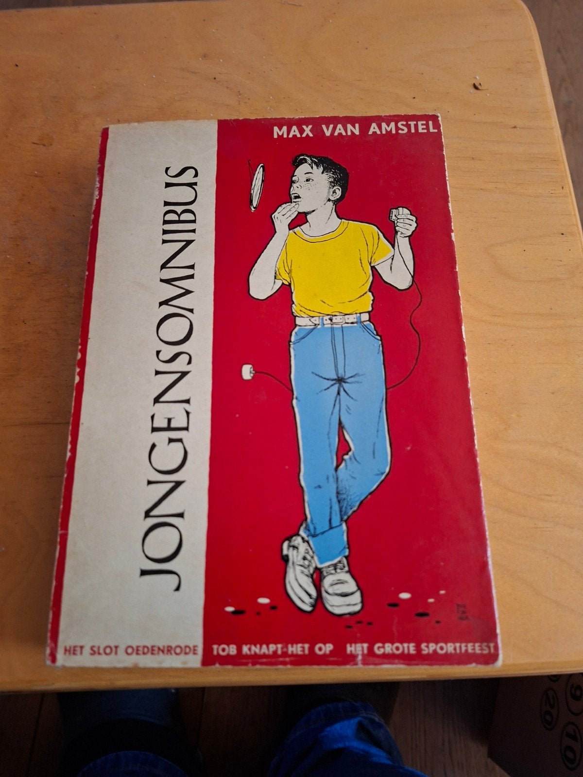 Jongensomnibus - Max van Amstel (MSX), Boeken, Ophalen of Verzenden, Gelezen, Max van Amstel, Fictie algemeen