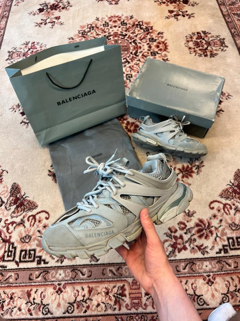Balenciaga Track Grijs Maat 42, Kleding | Heren, Schoenen, Overige kleuren, Ophalen of Verzenden, Sneakers of Gympen, Gedragen