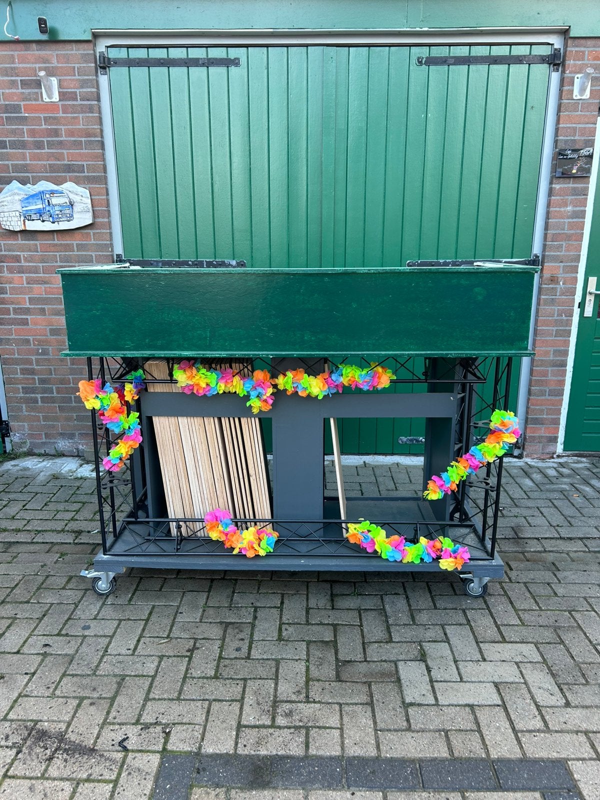 Mobiele bar of dj booth, Ophalen, Gebruikt