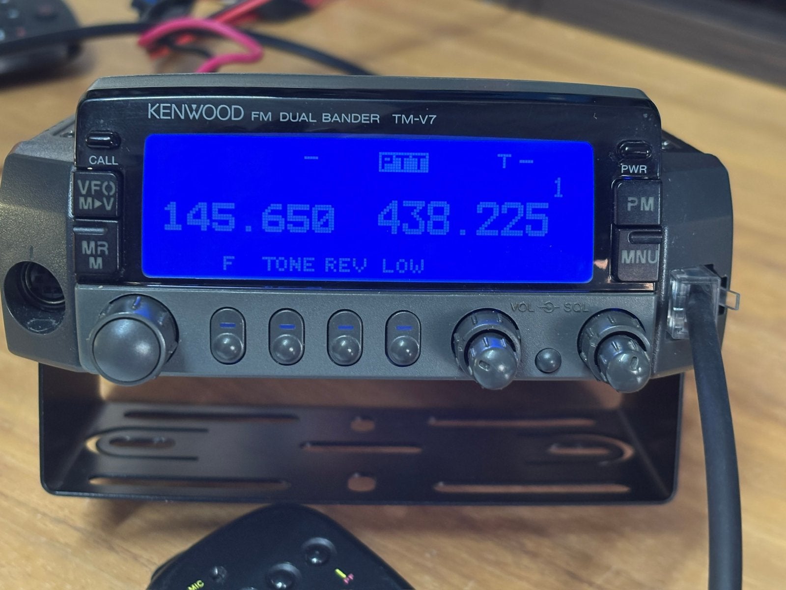 Kenwood TM-V7 tranciever, Ophalen of Verzenden, Zo goed als nieuw, Zender en Ontvanger