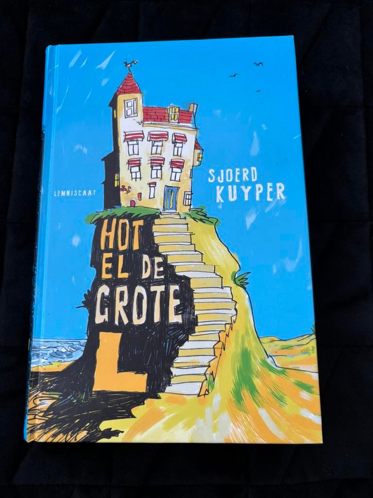 Hotel De Grote L - Boek Sjoerd Kuyper, Ophalen of Verzenden, Zo goed als nieuw, Sjoerd Kuyper, Fictie