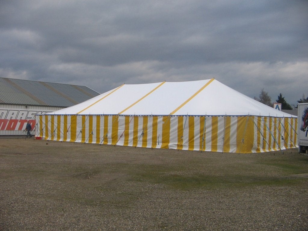 Spantent van 12 x 22 m., Ophalen, Gebruikt, Tot en met 4