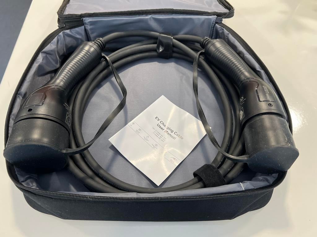 Laadkabel Type 2,  5 meter, 3,5 kW (1 fase, 16 A), Ophalen of Verzenden, Zo goed als nieuw, Laadkabel