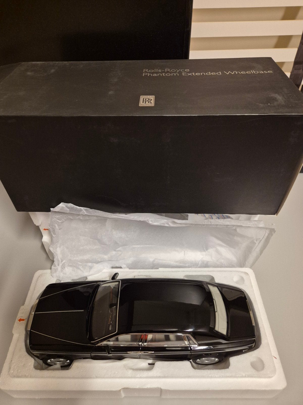 1:18 kyosho Rolls Royce Phantom EWB zwart eerste editie, Hobby en Vrije tijd, Ophalen of Verzenden, Gebruikt, Auto, Kyosho