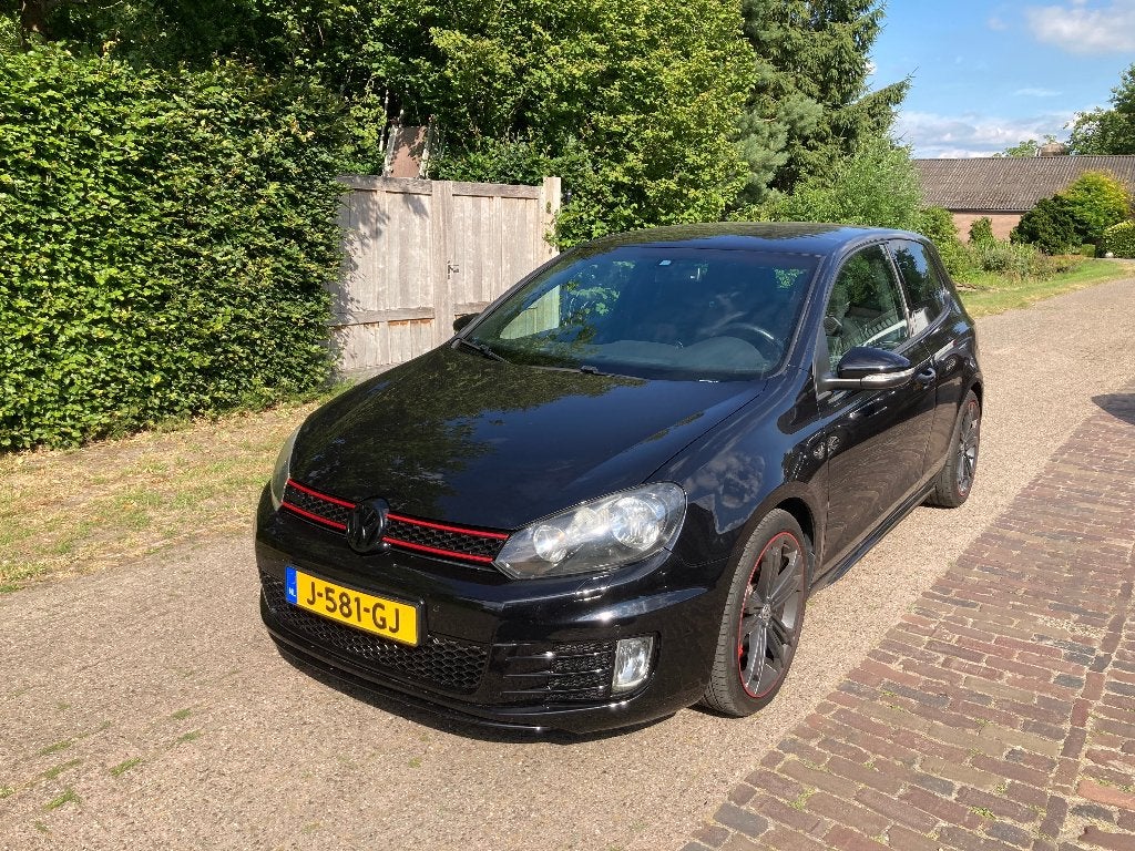 Volkswagen Golf 6 GTI met DCC en Incl. winterset, Voorwielaandrijving, 4 cilinders, 1984 cc, Zwart