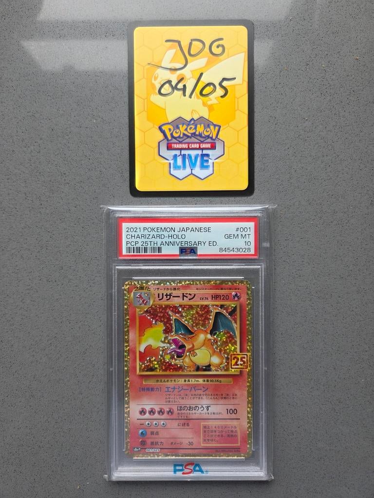 Charizard Holo PSA 10 Japans 25th Anniversary Pokémon Kaart, Ophalen of Verzenden, Zo goed als nieuw, Losse kaart, Foil
