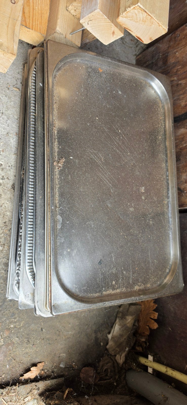 partij rvs dienbladen dien blad schaal plaat bakken koken, Ophalen, Decoratieve rand, Mooi, Nieuw