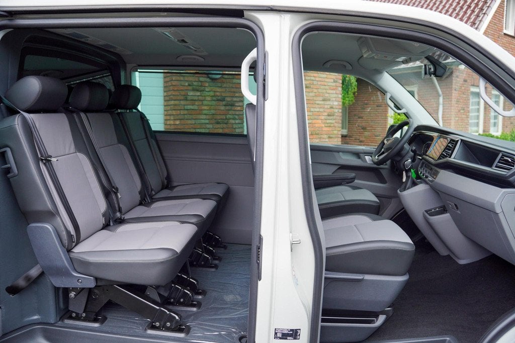 Volkswagen Transporter T6.1 CARAVELLE 150PK DSG L2H1 DUB/CAB, Gebruikt, 4 cilinders, 150 pk, 14 km/l