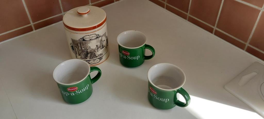 3 Royco soepkopjes en een voorraadbus., Ophalen of Verzenden
