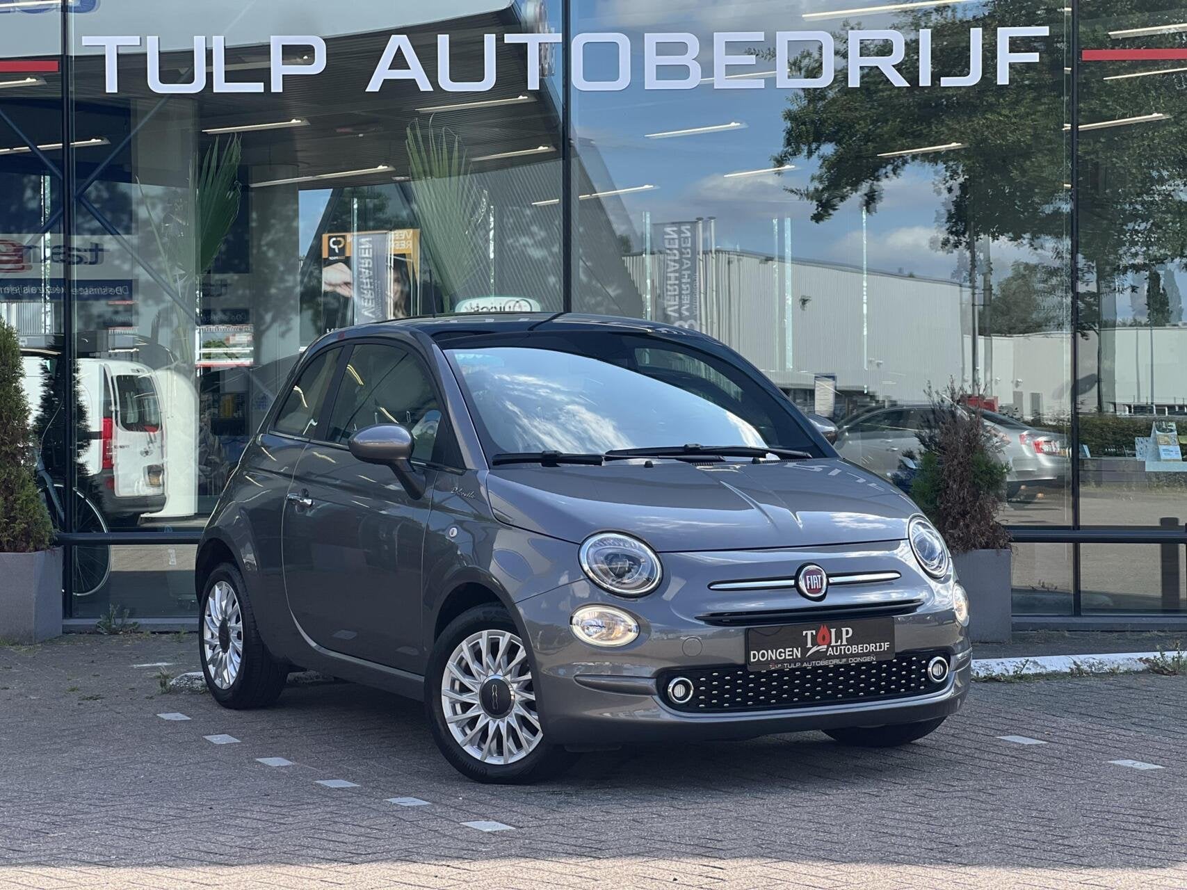 Fiat 500 1.0 Hybrid Dolcevita Airco Clima Cruise 1eEig Mooi!, Auto's, Voorwielaandrijving, Gebruikt, Zwart, 4 stoelen