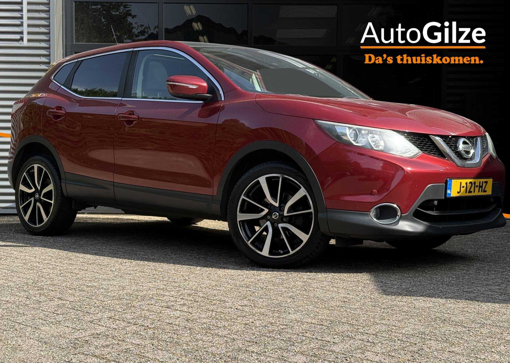 Nissan Qashqai 1.2 Connect Edition Pano l Trekhaak l Camera, Voorwielaandrijving, Stof, Gebruikt, Euro 6