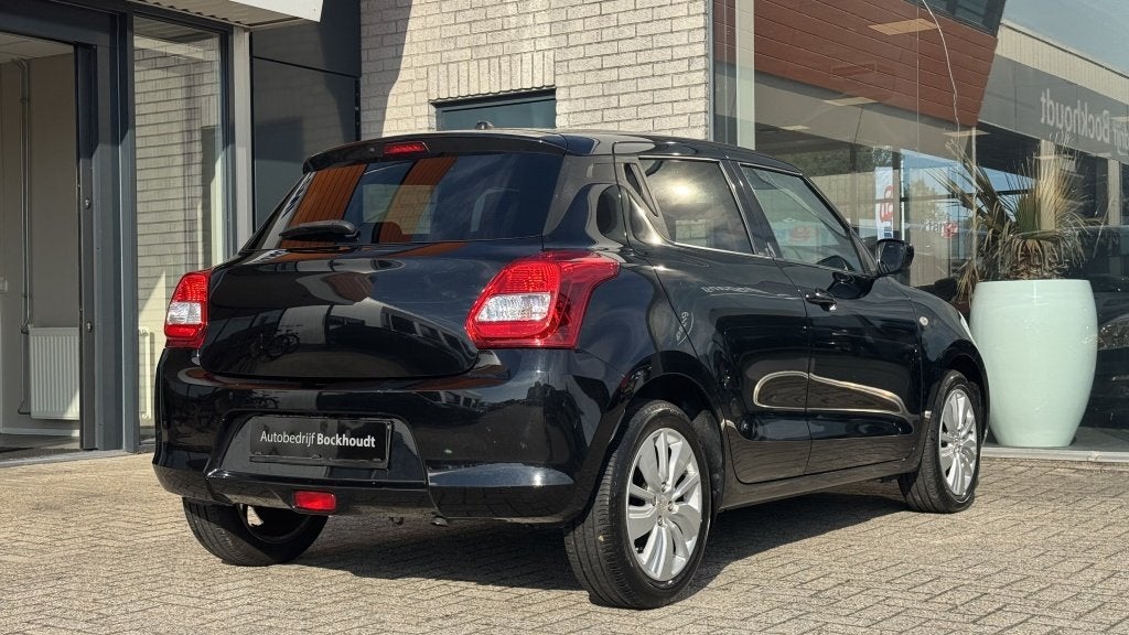 Suzuki Swift 1.2 Comfort Smart Hybrid | Camera | Airco, 1242 cc, 4 cilinders, Origineel Nederlands, Bedrijf