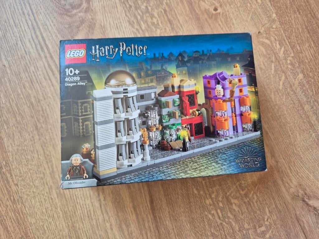 Lego 40289 | Harry Potter: Diagon Alley (De Wegisweg), Verzenden, Zo goed als nieuw, Complete set, Lego