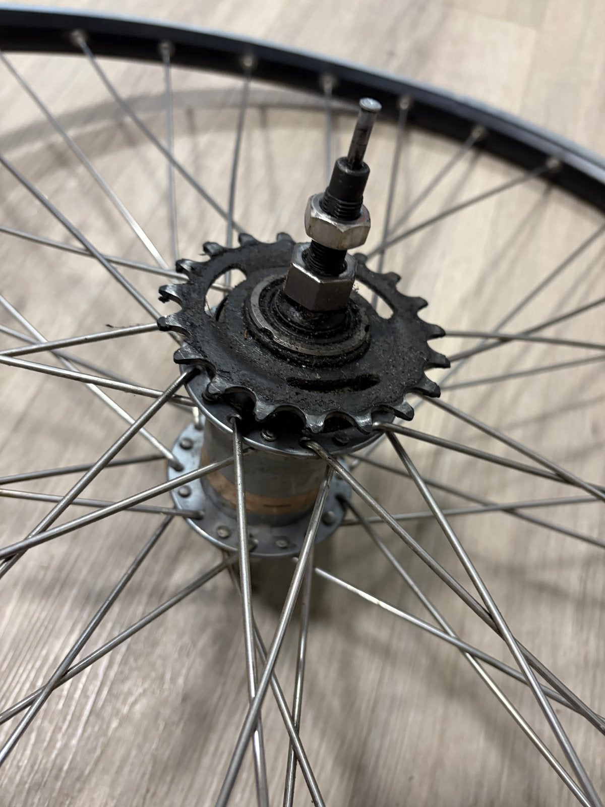 kromme fietsvelg, Ophalen of Verzenden, Zo goed als nieuw
