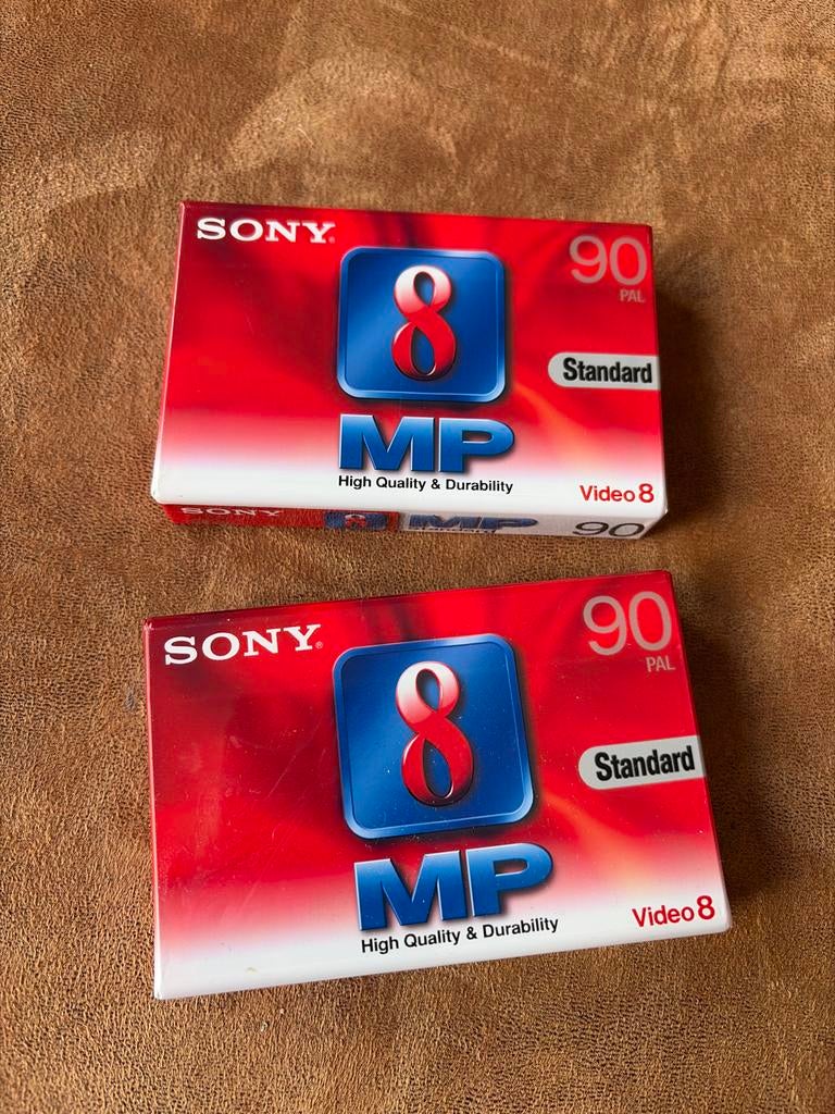 2 Sony MP Video 8 videocassettes, Audio, Tv en Foto, Videocamera's Analoog, Ophalen of Verzenden, (Video)band