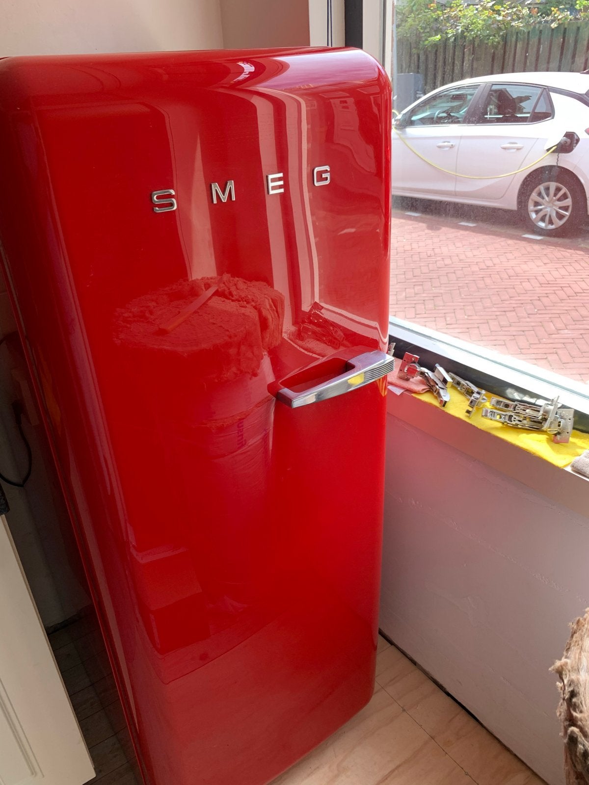 Smeg FAB28RERB1 Koelkast - Rood, Retro Stijl, Ophalen, 200 liter of meer, 60 cm of meer, Zo goed als nieuw
