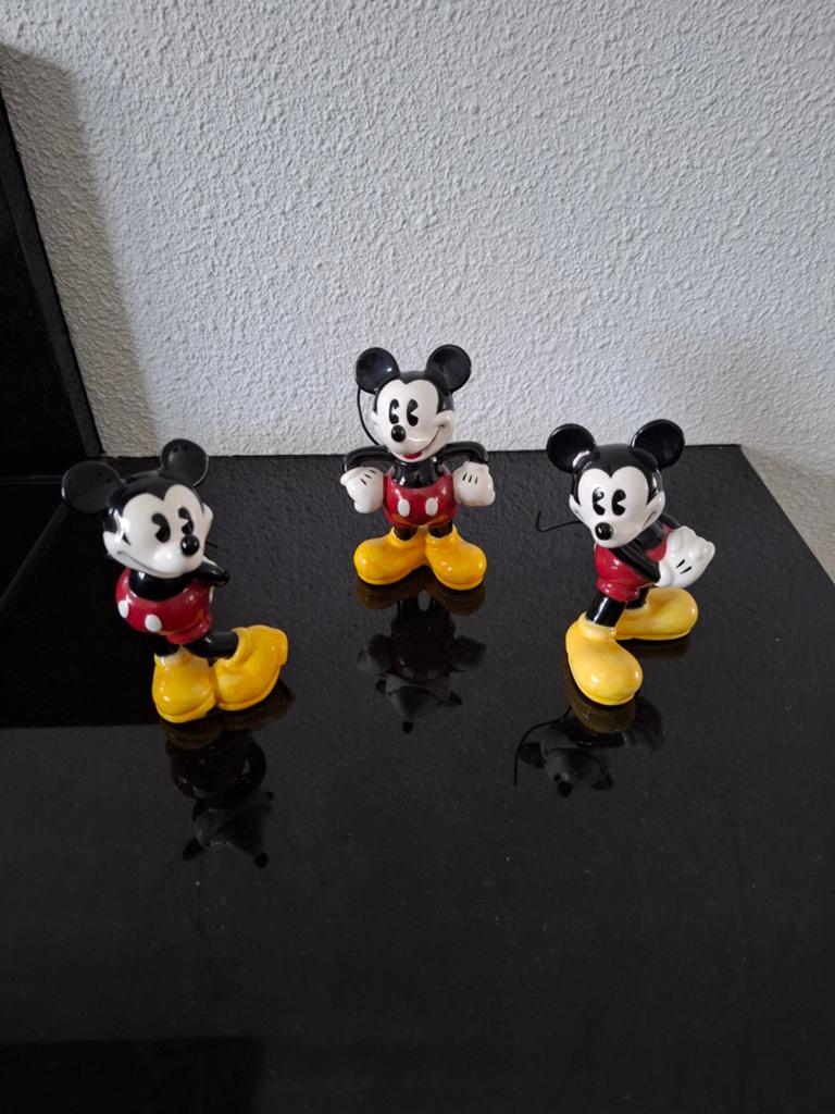 Disney enesco beeldjes mickey mouse vintage, Verzamelen, Ophalen, Mickey Mouse, Zo goed als nieuw, Beeldje of Figuurtje