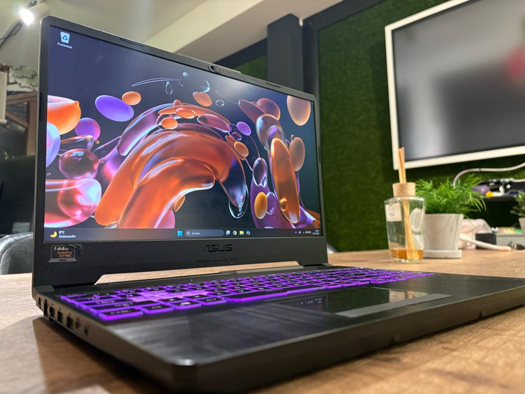 ASUS TUF GAMING LAPTOP INCL GRATIS JBL HEADSET + FHD SCHERM, Gebruikt, Met videokaart, 2 tot 3 Ghz, Ophalen of Verzenden