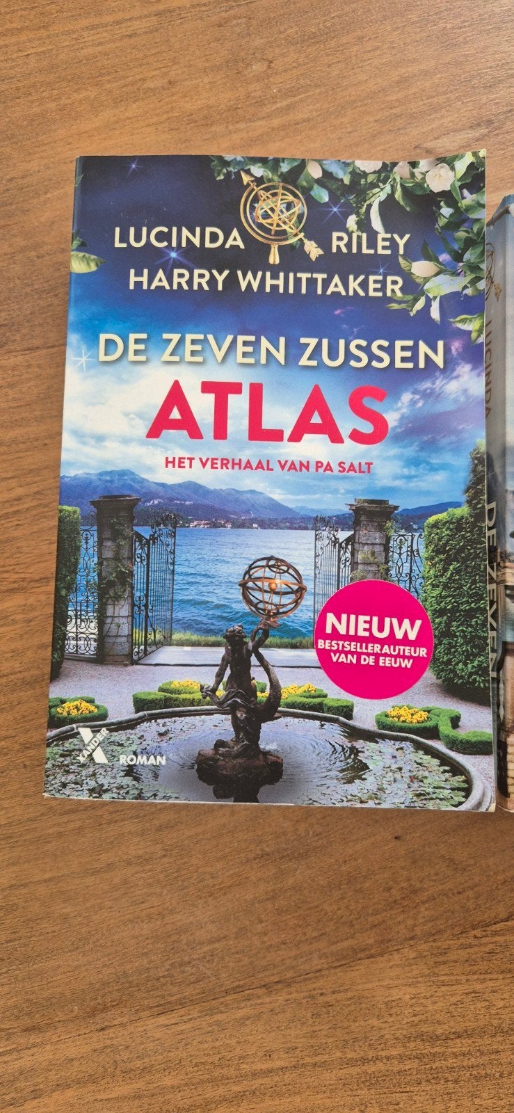 Lucinda Riley, 1e en laatste deel, Ophalen of Verzenden, Zo goed als nieuw, Lucinda Riley
