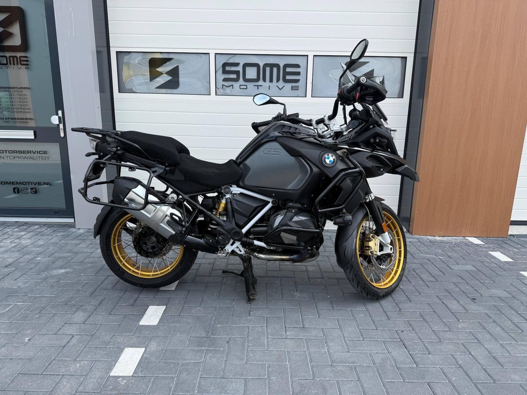 BMW R 1250 GS Adventure Custom Black | ESA | Zwart Beugel |, 1254 cc, Bedrijf, Handvatverwarming, Meer dan 35 kW