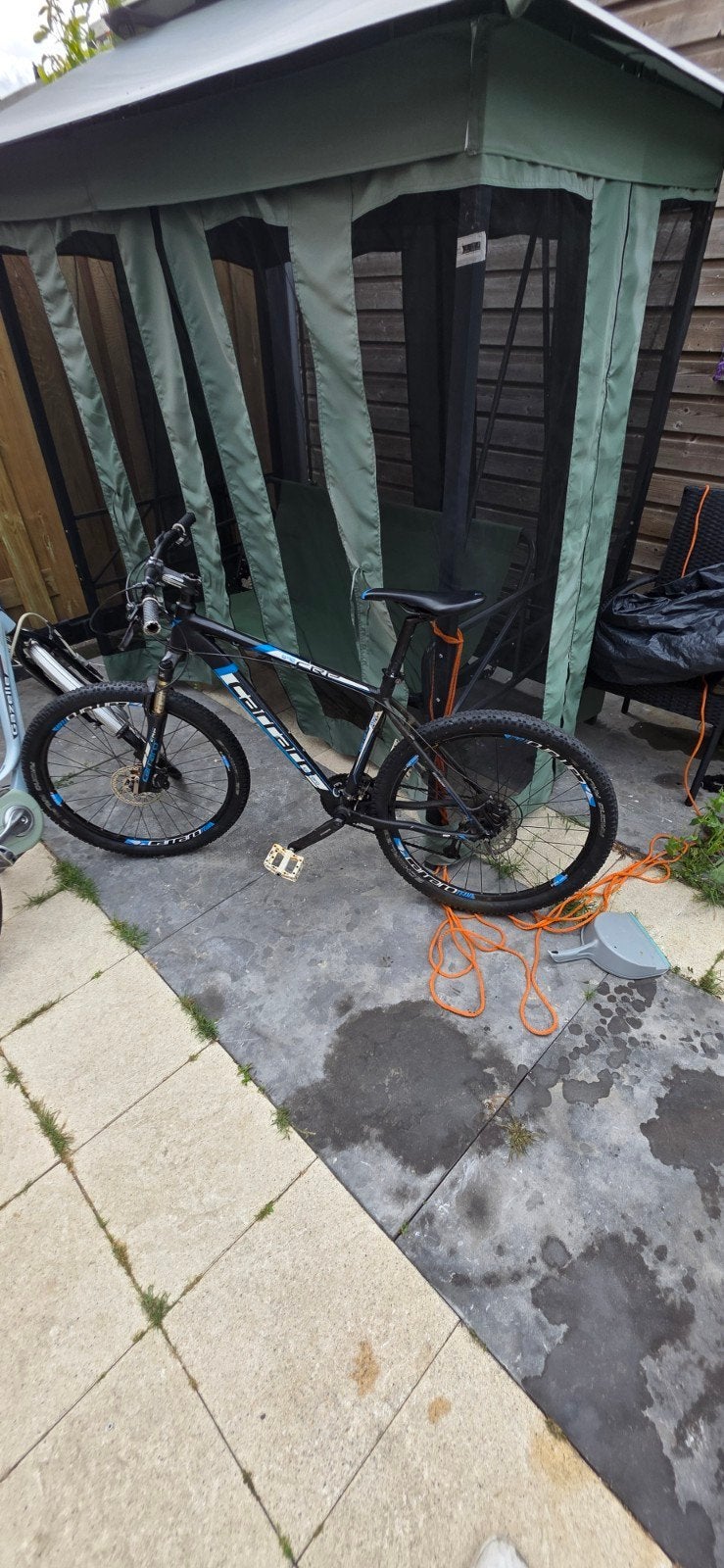 Carraro Mountainbike - Zwart/Blauw, Gebruikt, 49 tot 53 cm, Schijfrem, Ophalen