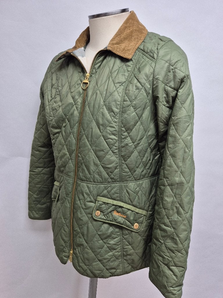 Barbour 'Haydock Quilt' dames zomer jas, maat 42, Kleding | Dames, Barbour, Maat 42/44 (L), Ophalen of Verzenden, Zo goed als nieuw