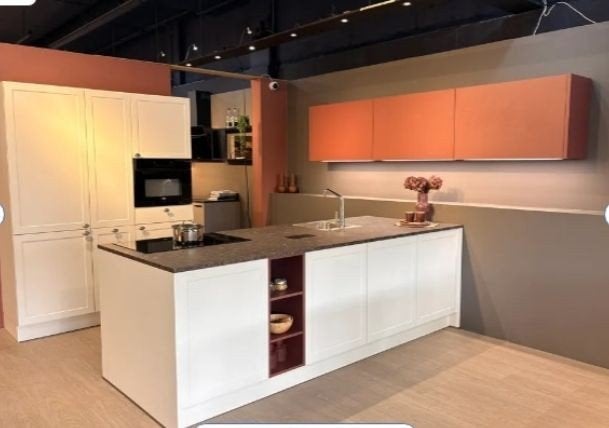Complete Nolte keuken met Beko apparatuur