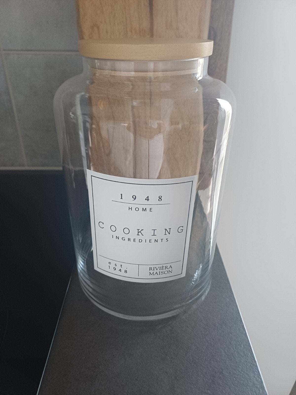 Riviera Maison Glazen Voorraadpot met Houten Deksel, Glas, Ophalen of Verzenden, Zo goed als nieuw, Voorraadpot