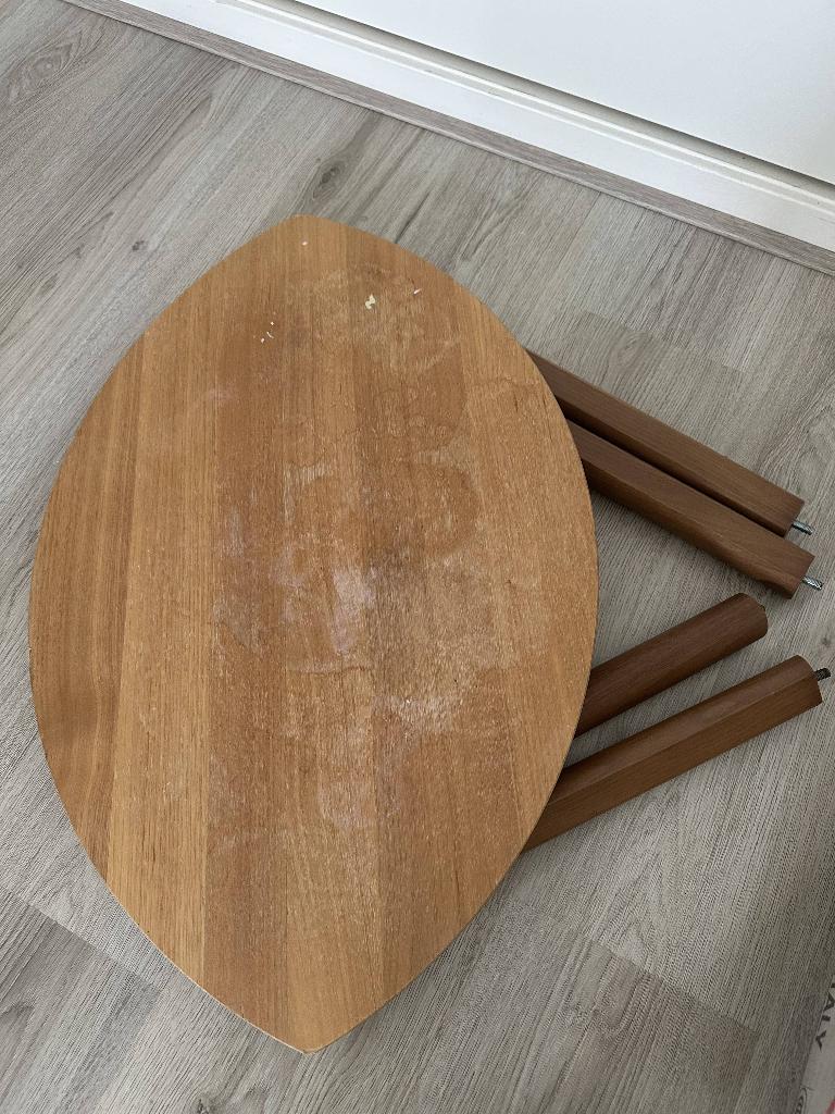 2 bladvormige bijzettafeltjes IKEA, 45 tot 60 cm, Minder dan 55 cm, Gebruikt, Ophalen of Verzenden