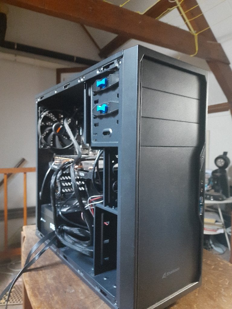 Gaming PC RX 6600 - Ryzen 5 3600 - 1TB SSD, Ophalen, Gebruikt, Zelf gebouwde pc, AMD Ryzen 5