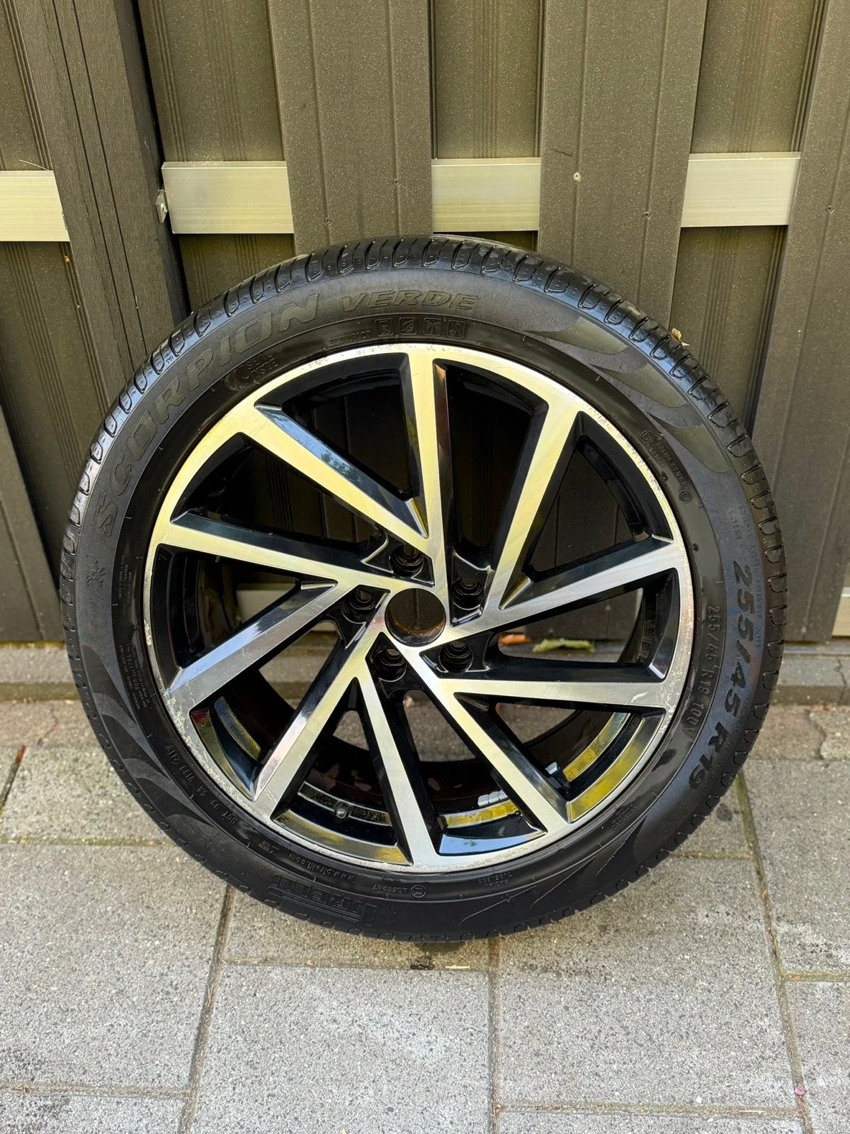 19 inch Volkswagen Tiguan reserveband, Ophalen