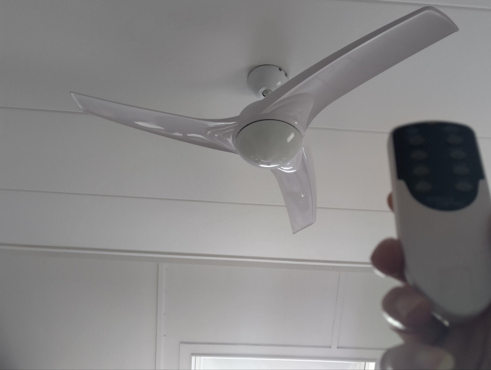 Plafondventilator + verlichting + afstandsbediening, Witgoed en Apparatuur, Ventilatoren, Ophalen of Verzenden