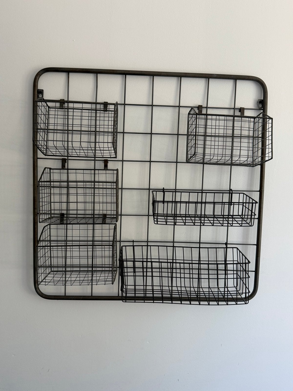 Wandrek met mandjes - Industrieel design, Huis en Inrichting, Ophalen, Zwart, Zo goed als nieuw, Metaal