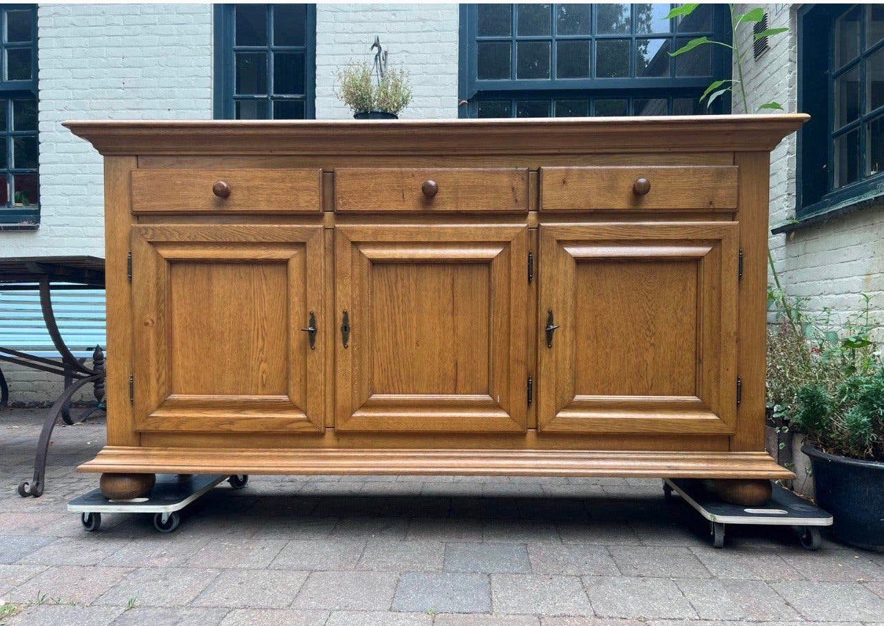 Massief eiken dressoir / buffetkast - landelijk, Ophalen, Zo goed als nieuw, 50 tot 75 cm