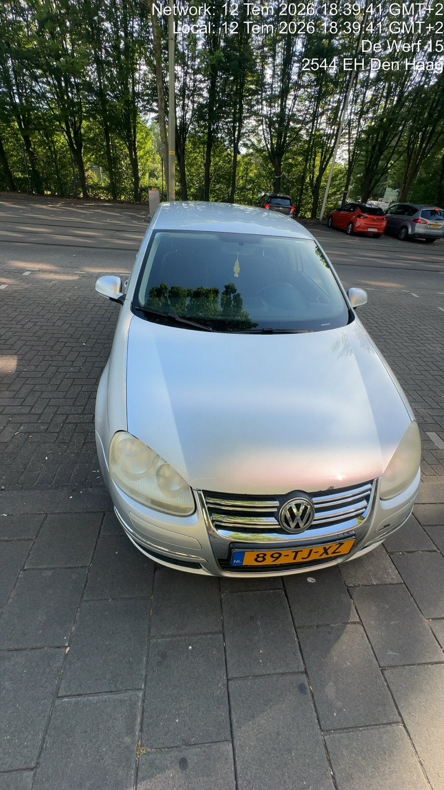 Volkswagen Jetta 1.6 75KW 2006 Grijs, Auto's, Volkswagen, 4 cilinders, 1200 kg, Handgeschakeld, Grijs