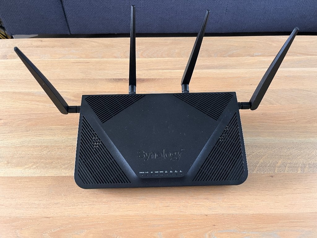 Synology RT2600AC, Ophalen of Verzenden, Zo goed als nieuw, Router, Synology
