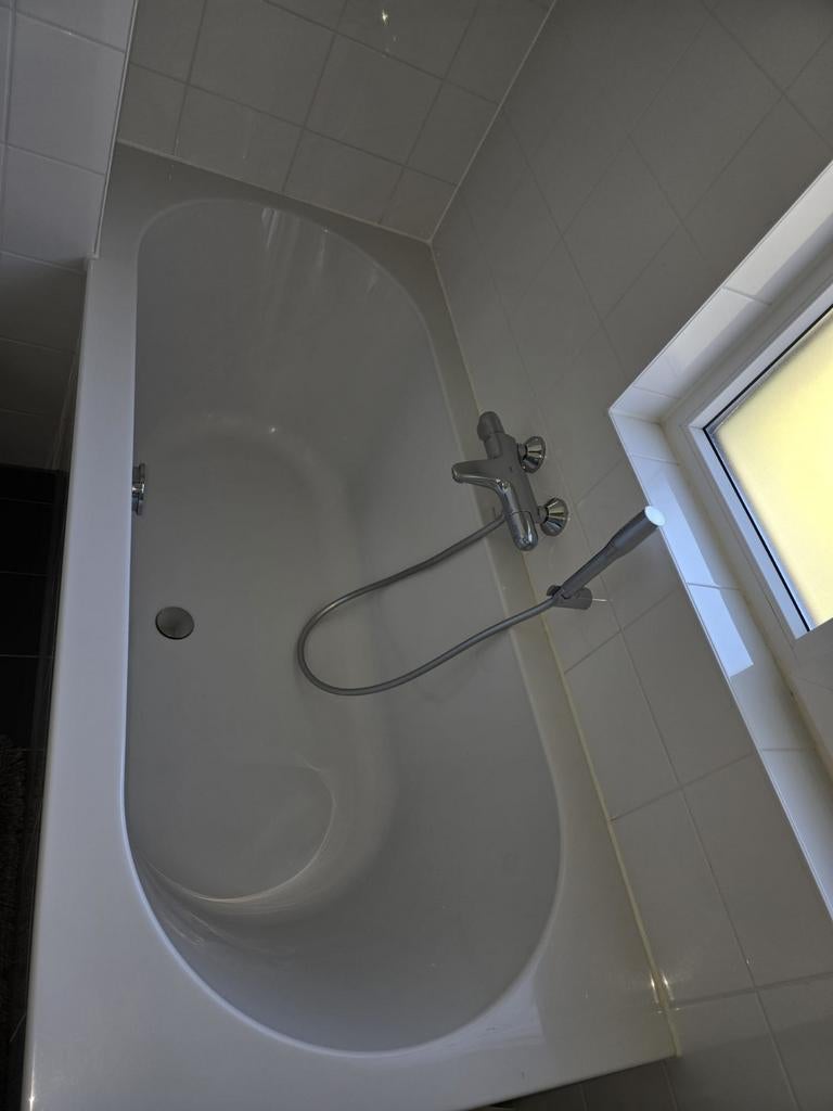 Bad 180x80x63cm zo goed als nieuw, Doe-het-zelf en Verbouw, Sanitair, Ophalen of Verzenden
