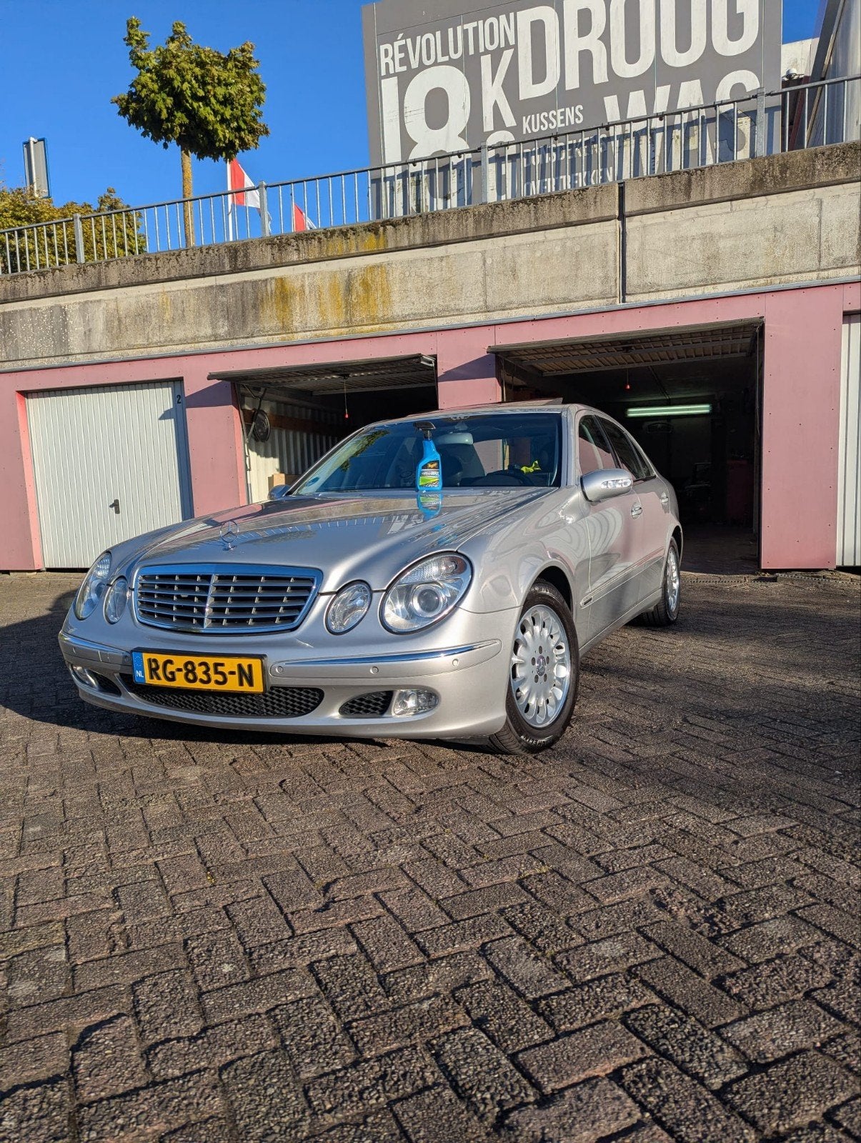 Mercedes-Benz E-Klasse 3.2 E320 Sedan AUT 2002 Grijs, Automaat, Achterwielaandrijving, Particulier, 6 cilinders