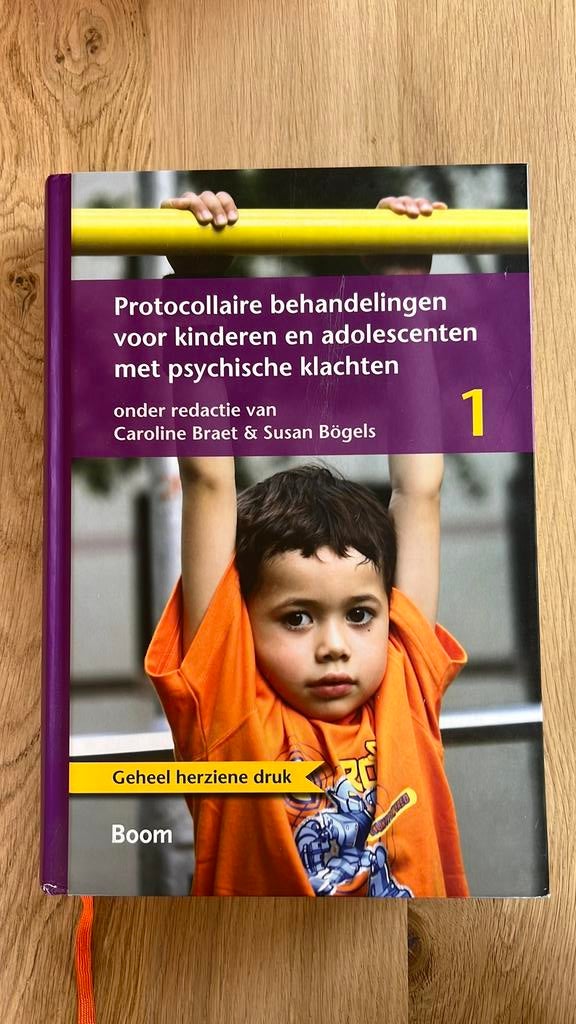 Protocollaire behandelingen kind en adolescent-Braet &Bögels, Boeken, Ophalen of Verzenden, Zo goed als nieuw, Overige niveaus